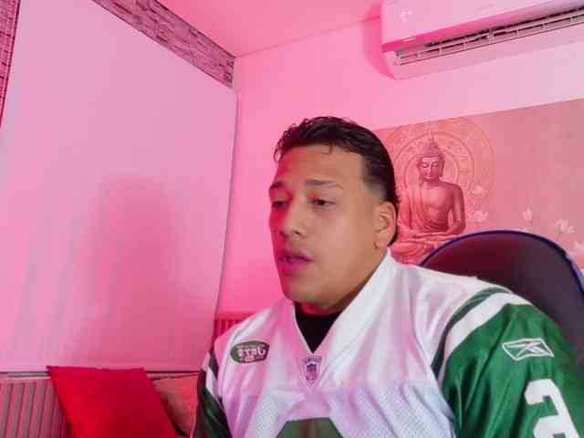 Tom-Muscle Tom-Muscle