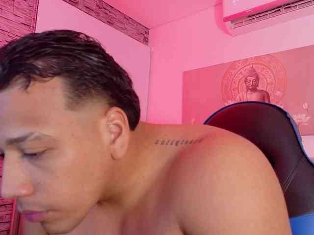 Tom-Muscle Tom-Muscle