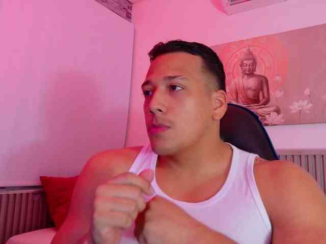 Tom-Muscle Tom-Muscle