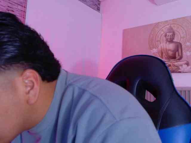 Tom-Muscle Tom-Muscle