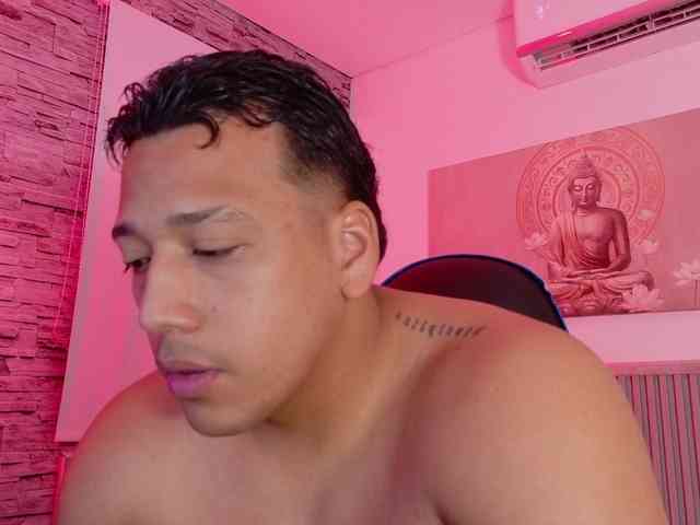 Tom-Muscle Tom-Muscle