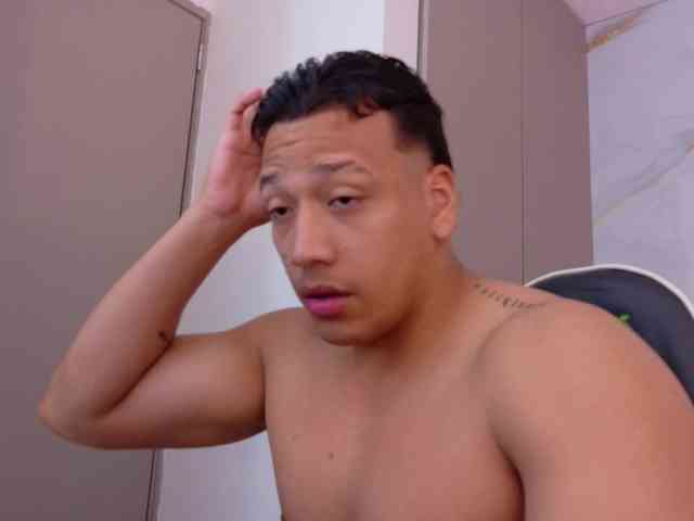 Tom-Muscle Tom-Muscle