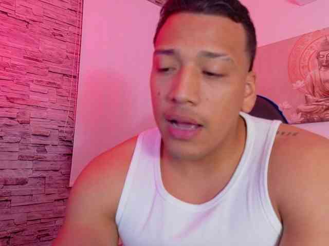 Tom-Muscle Tom-Muscle