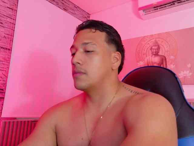 Tom-Muscle Tom-Muscle