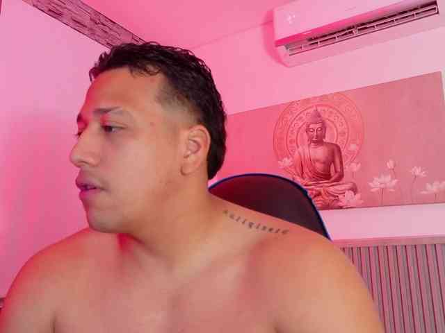 Tom-Muscle Tom-Muscle