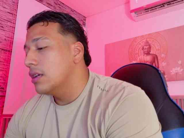 Tom-Muscle Tom-Muscle