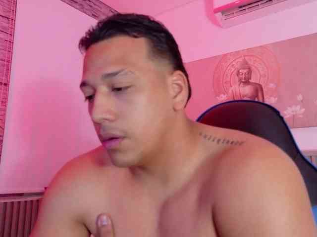 Tom-Muscle Tom-Muscle