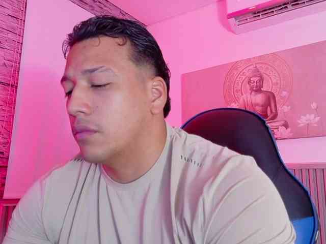 Tom-Muscle Tom-Muscle