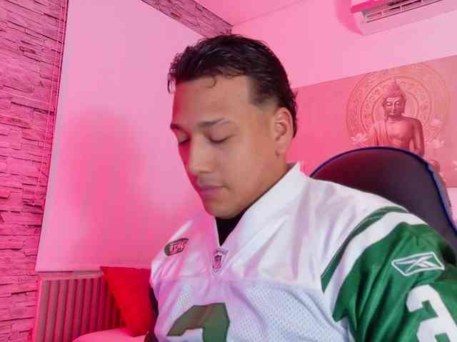 Tom-Muscle Tom-Muscle