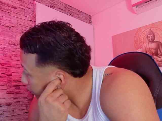 Tom-Muscle Tom-Muscle