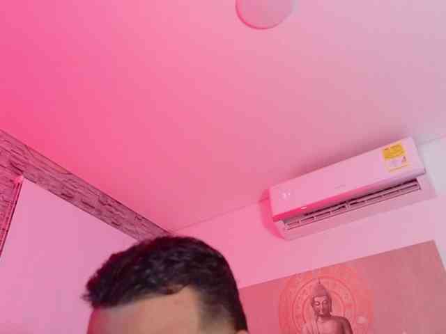 Tom-Muscle Tom-Muscle