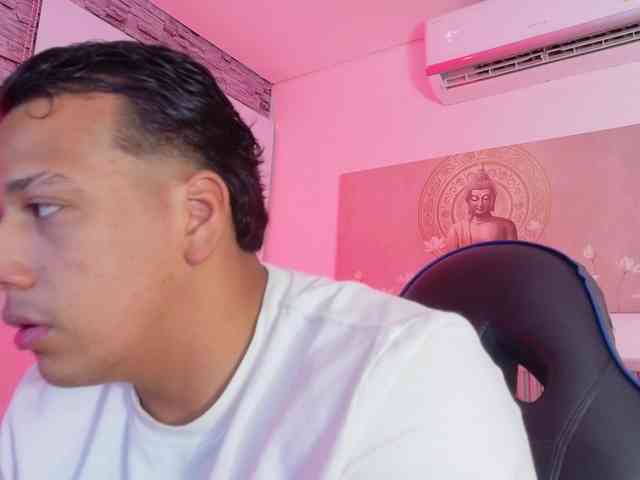 Tom-Muscle Tom-Muscle