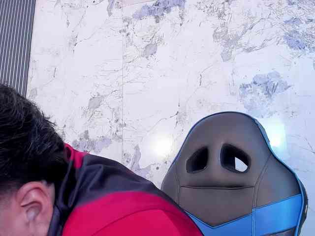 Tom-Muscle Tom-Muscle