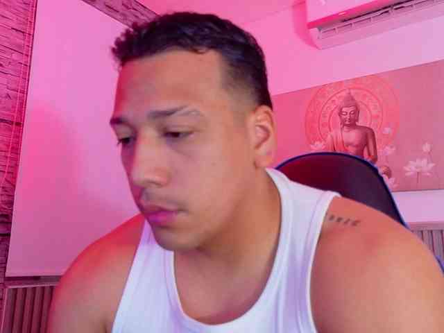 Tom-Muscle Tom-Muscle