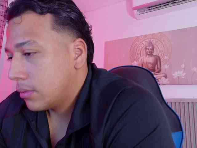 Tom-Muscle Tom-Muscle