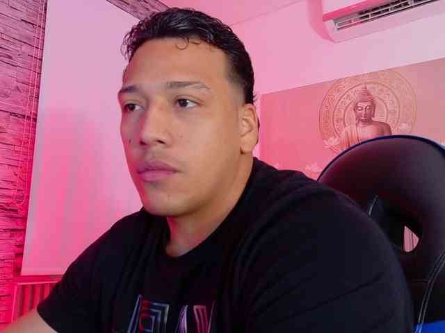 Tom-Muscle Tom-Muscle