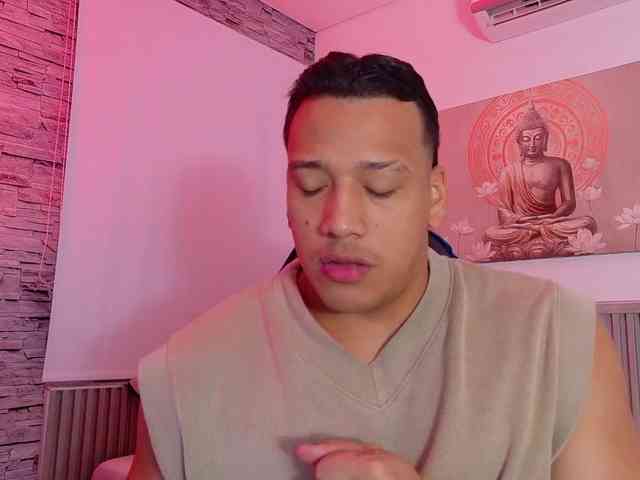 Tom-Muscle Tom-Muscle