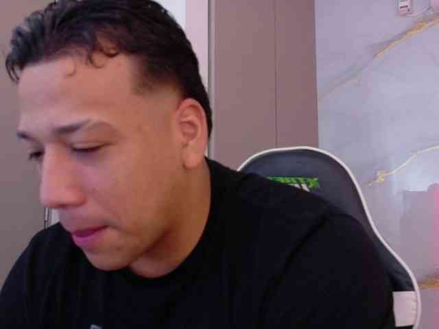 Tom-Muscle Tom-Muscle