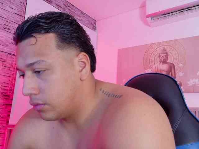 Tom-Muscle Tom-Muscle