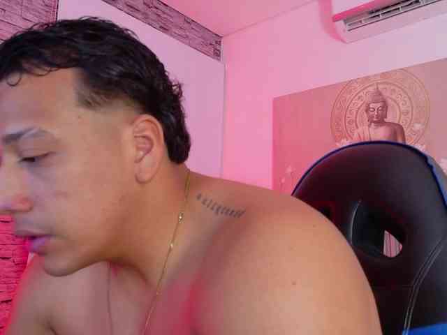 Tom-Muscle Tom-Muscle