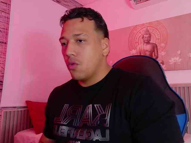 Tom-Muscle Tom-Muscle