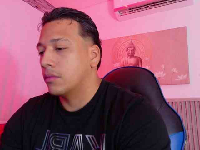 Tom-Muscle Tom-Muscle