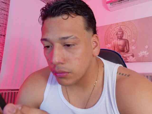 Tom-Muscle Tom-Muscle