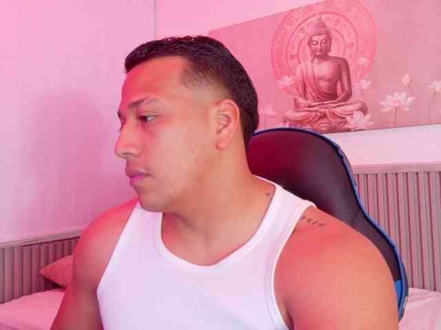 Tom-Muscle Tom-Muscle