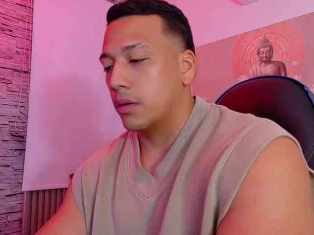 Tom-Muscle Tom-Muscle