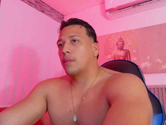 Tom-Muscle Tom-Muscle