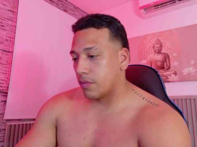 Tom-Muscle Tom-Muscle