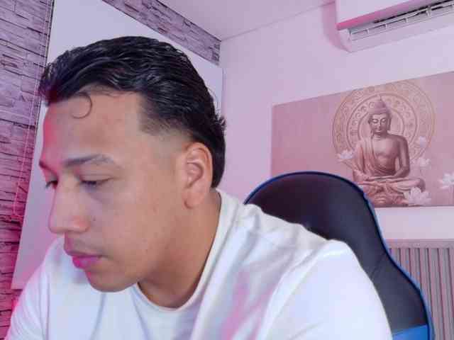 Tom-Muscle Tom-Muscle