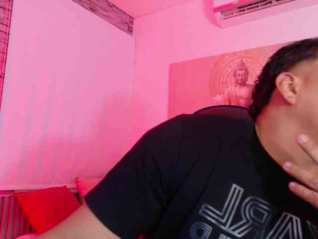 Tom-Muscle Tom-Muscle