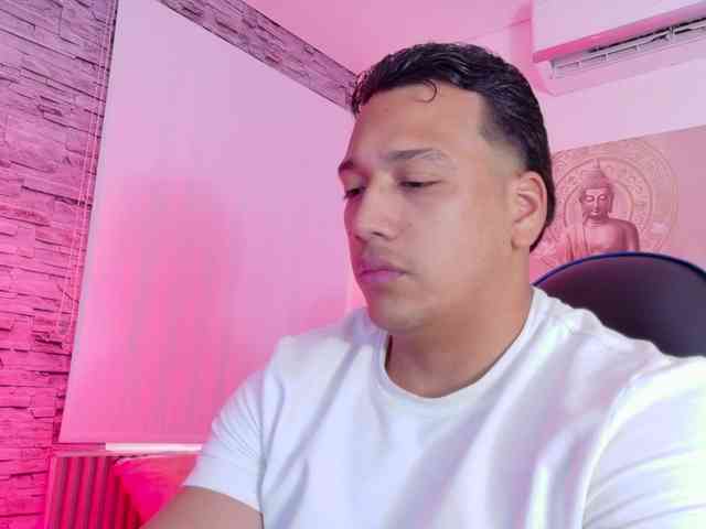 Tom-Muscle Tom-Muscle