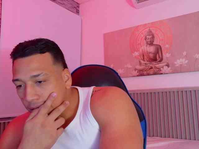 Tom-Muscle Tom-Muscle