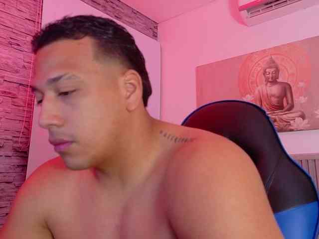 Tom-Muscle Tom-Muscle