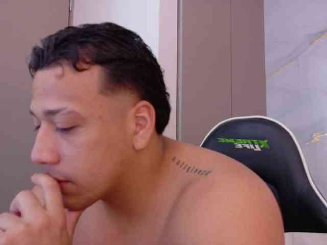 Tom-Muscle Tom-Muscle