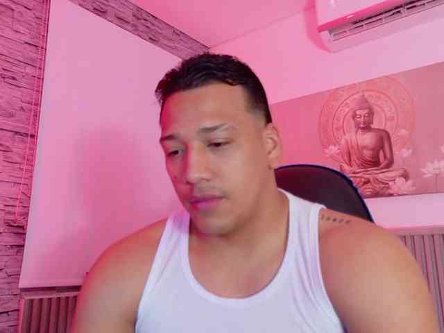 Tom-Muscle Tom-Muscle