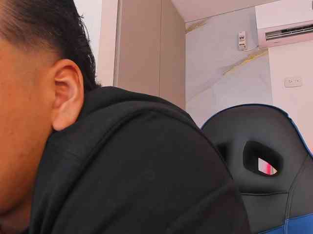 Tom-Muscle Tom-Muscle