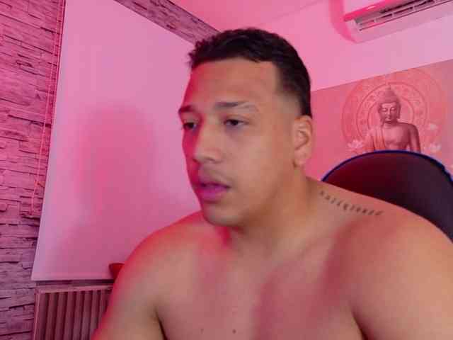 Tom-Muscle Tom-Muscle