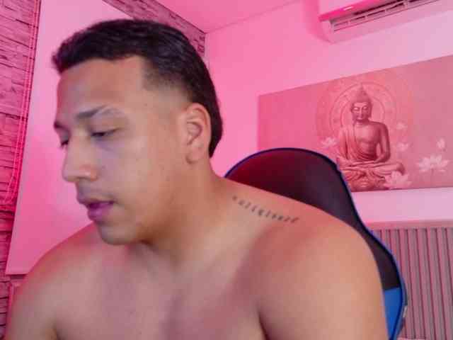 Tom-Muscle Tom-Muscle