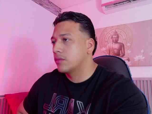 Tom-Muscle Tom-Muscle