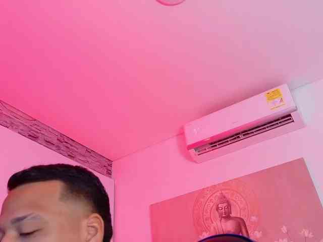 Tom-Muscle Tom-Muscle