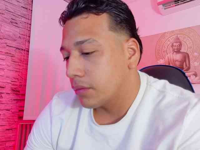 Tom-Muscle Tom-Muscle