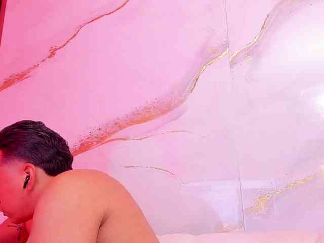 Tom-Muscle Tom-Muscle