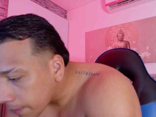 Tom-Muscle Tom-Muscle