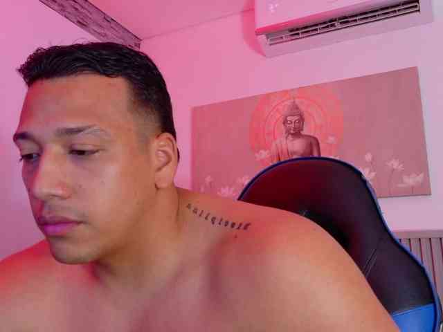 Tom-Muscle Tom-Muscle