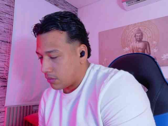 Tom-Muscle Tom-Muscle