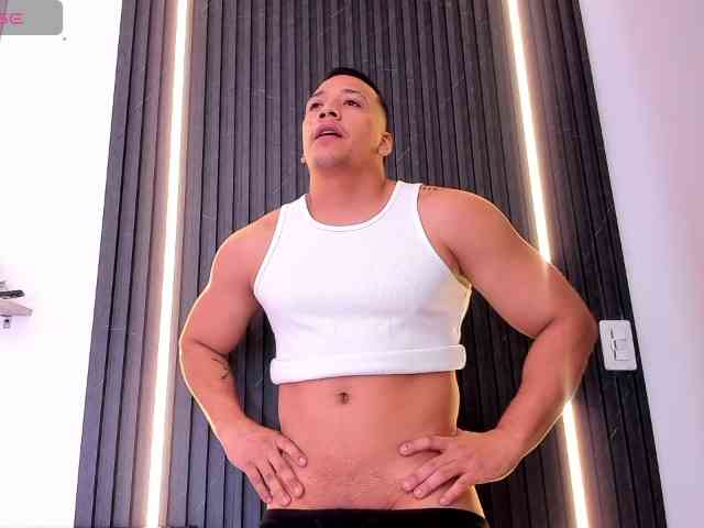 Tom-Muscle Tom-Muscle