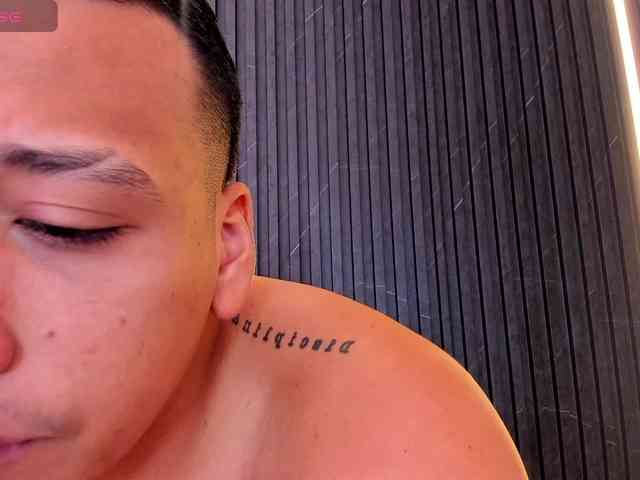 Tom-Muscle Tom-Muscle